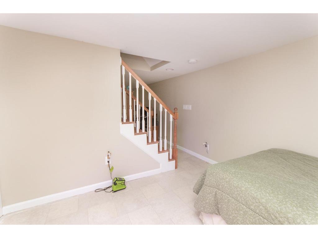 16 Phillipswood Road Sandown, NH 03873 - Photo 19 of 34
