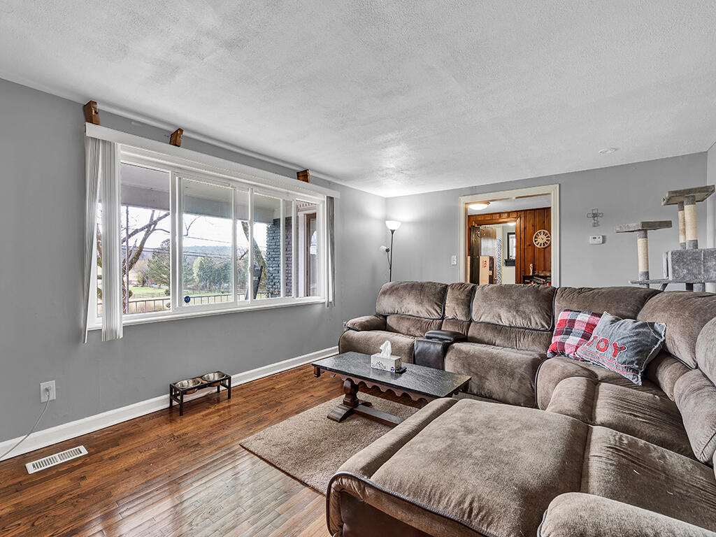 3980 Blue Springs Road Cleveland, TN 37311 - Photo 7 of 24 7