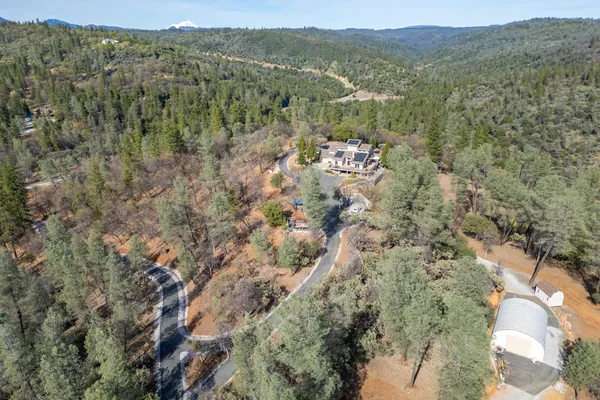 $949,900 | 25841 Highway 299, Bella Vista, CA 96008