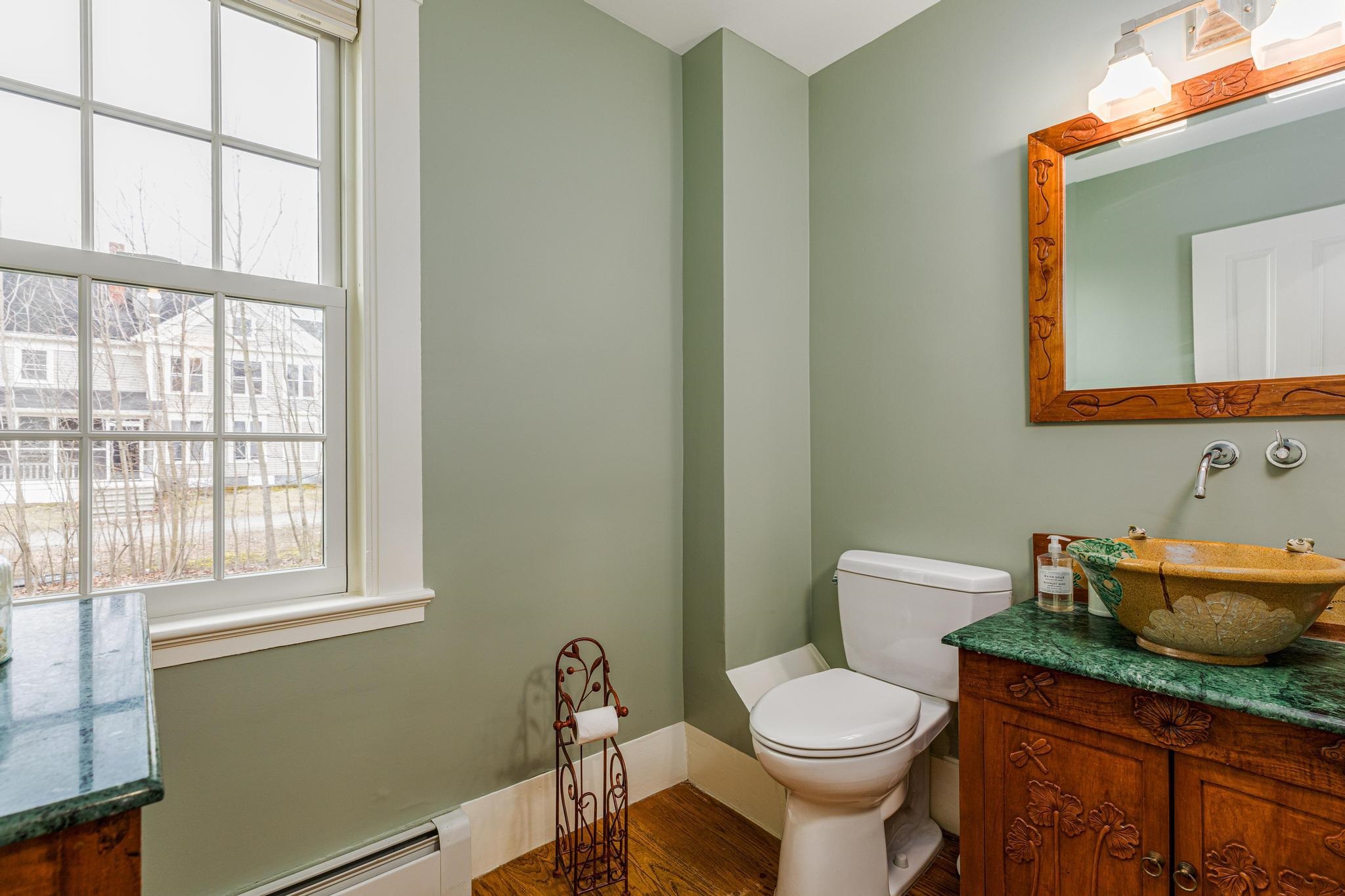 69 Court Street Exeter, NH 03833 - Photo 24 of 46