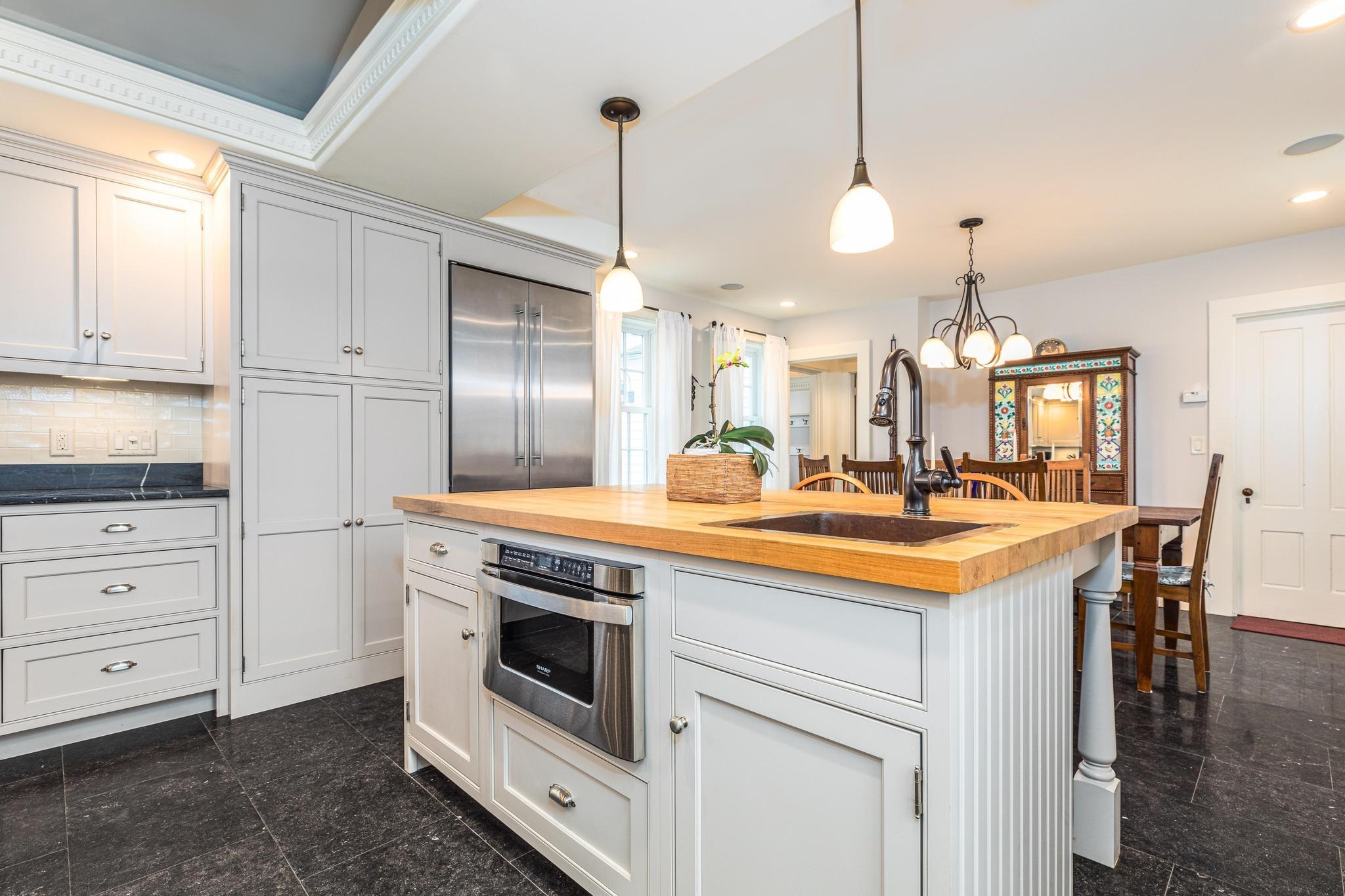 69 Court Street Exeter, NH 03833 - Photo 10 of 46