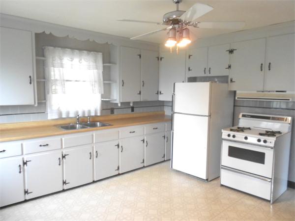 7 Milford Road Grafton, MA 01560 - Photo 17 of 25 Gallery Image 17
