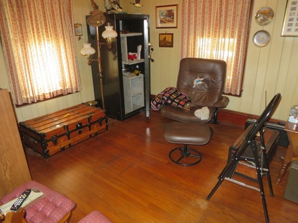 126 Shelburne Road Greenfield, MA 01301 - Photo 15 of 17 Gallery Image 15