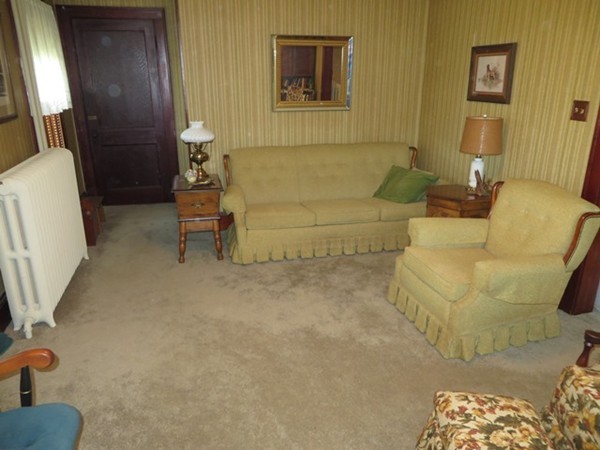 126 Shelburne Road Greenfield, MA 01301 - Photo 8 of 17 Gallery Image 8
