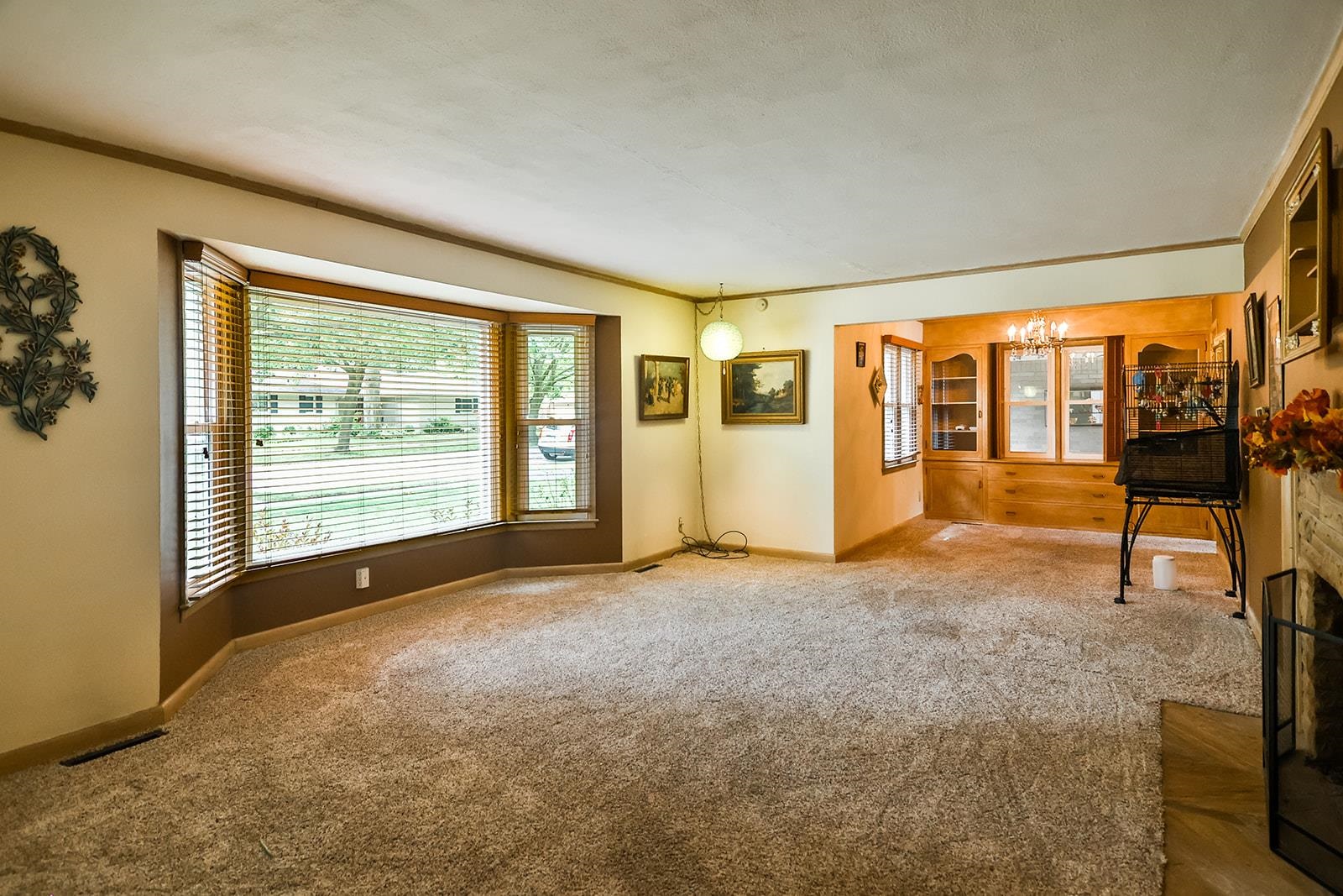 2512 Guilford Road Rockford, IL 61107 - Photo 20 of 29 Gallery Image 20