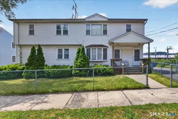 $449,000 | 385 Peck Street, New Haven, CT 06513