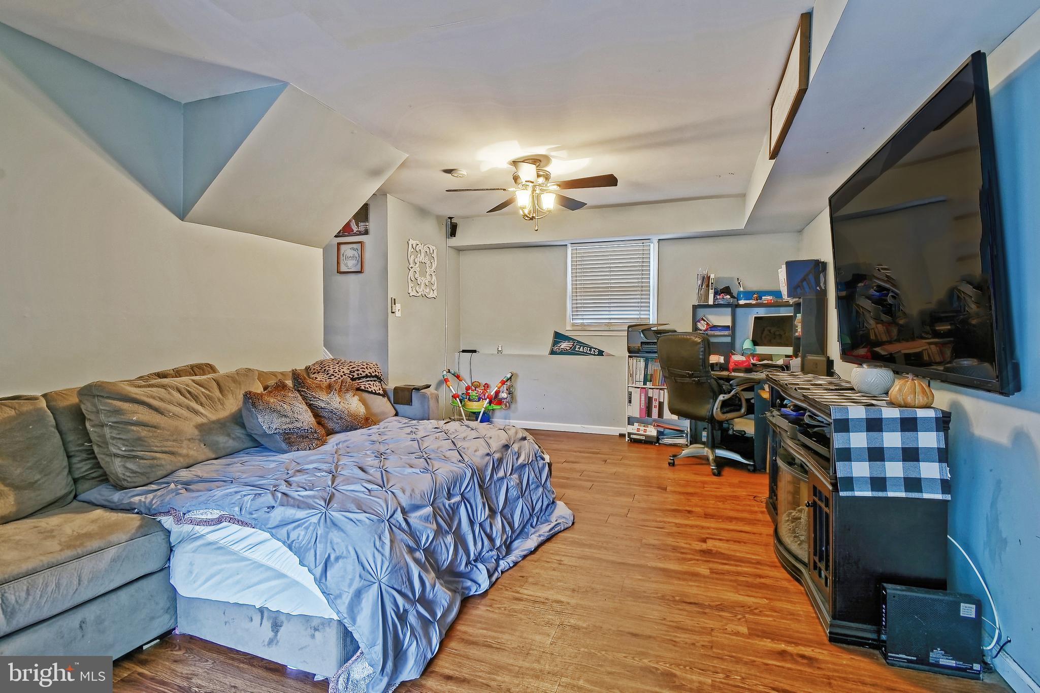 104 Hampton Court Sicklerville, NJ 08081 - Photo 16 of 26