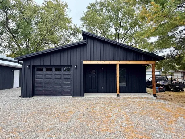 $187,900 | 559 Northwest 3rd Street, Linton, IN 47441