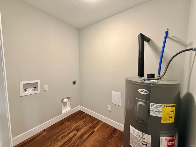 $187,900 | 559 Northwest 3rd Street, Linton, IN 47441