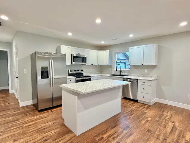 $187,900 | 559 Northwest 3rd Street, Linton, IN 47441