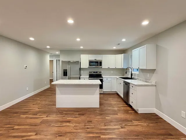 $187,900 | 559 Northwest 3rd Street, Linton, IN 47441