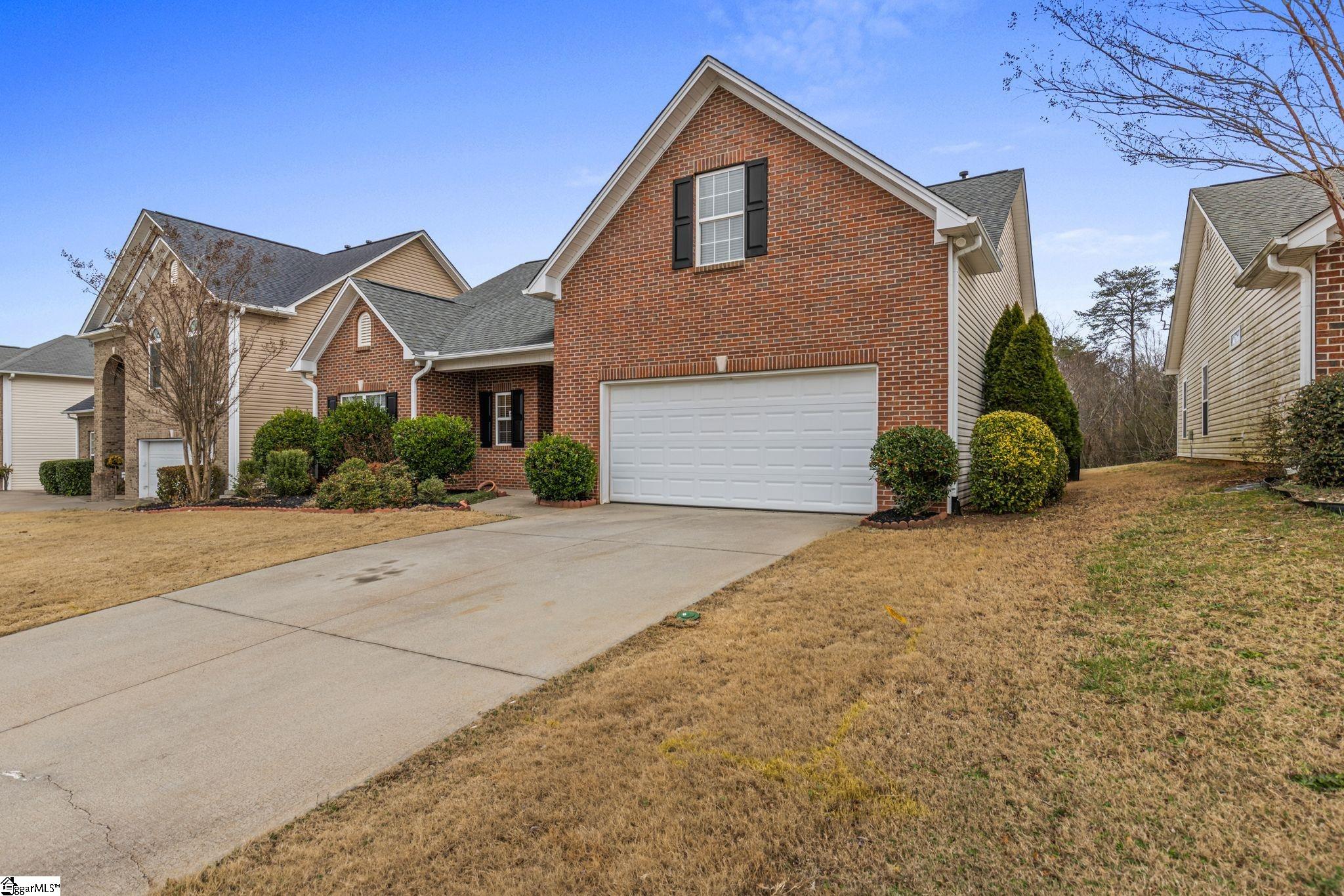 704 Center Road Taylors, SC 29687 - Photo 2 of 36