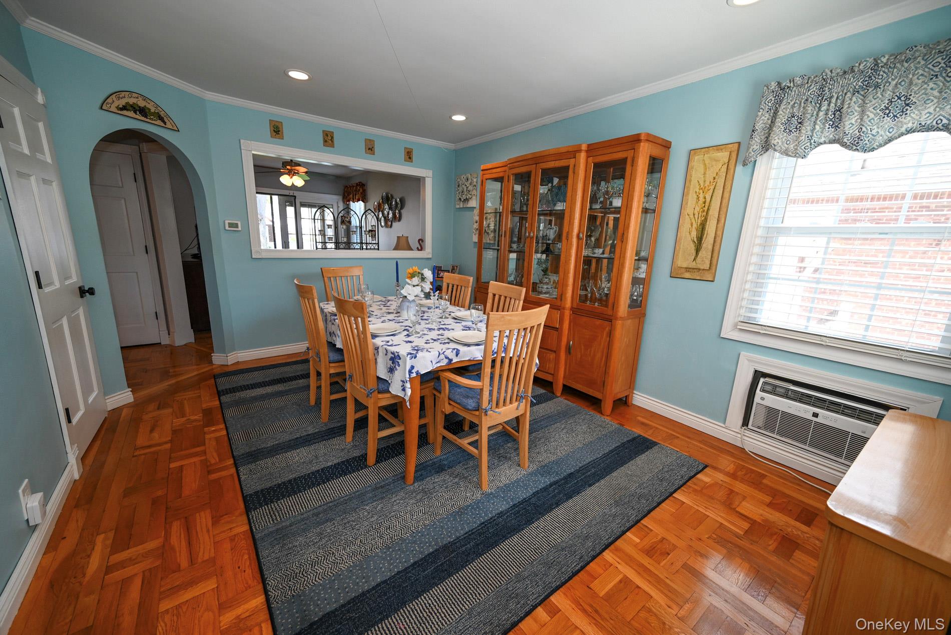 258 Rintin Street Franklin Square, NY 11010 - Photo 5 of 30