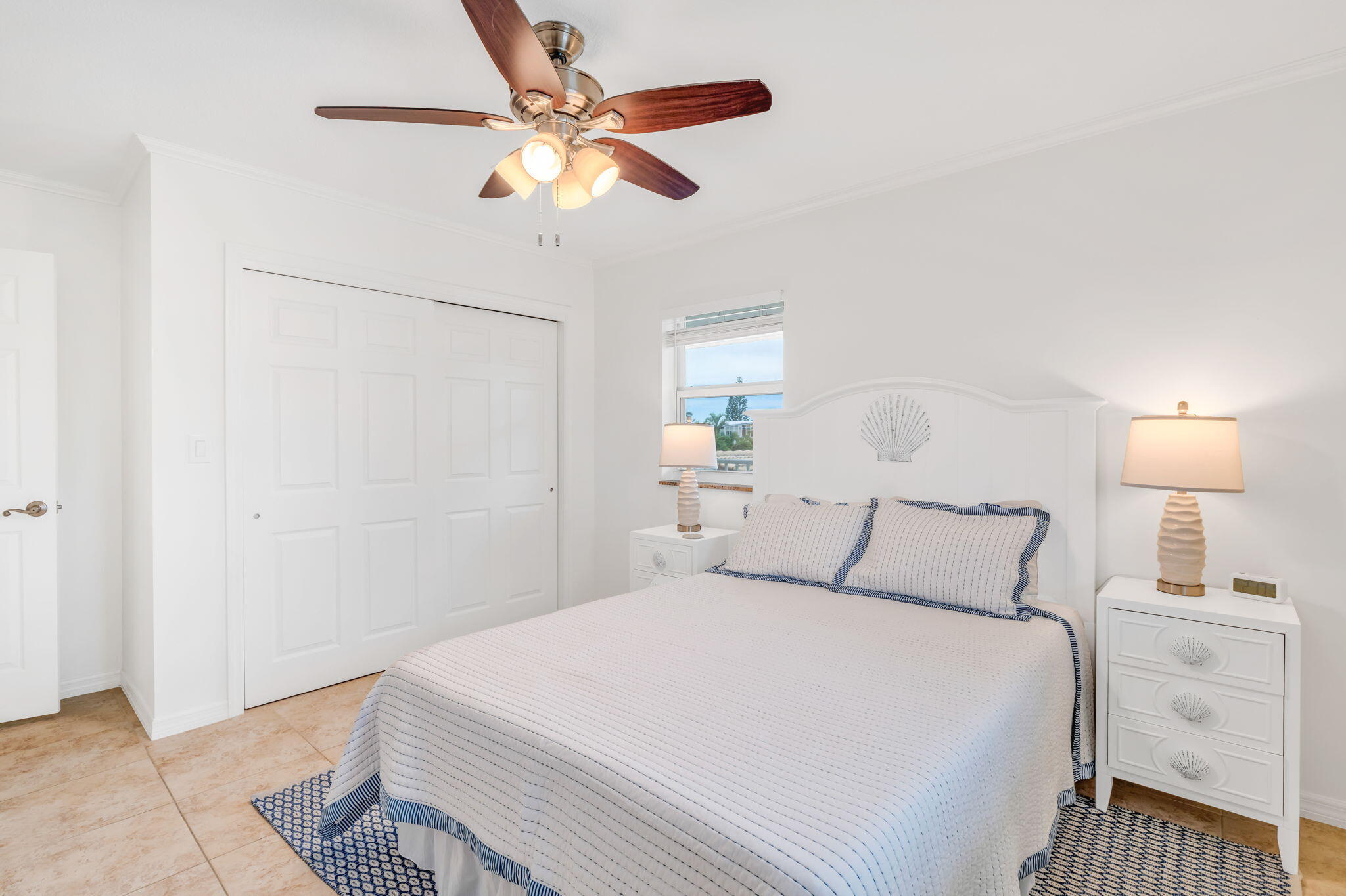 581 10th Street Key Colony Beach, FL 33051 - Photo 25 of 50 Guest Bedroom 2
