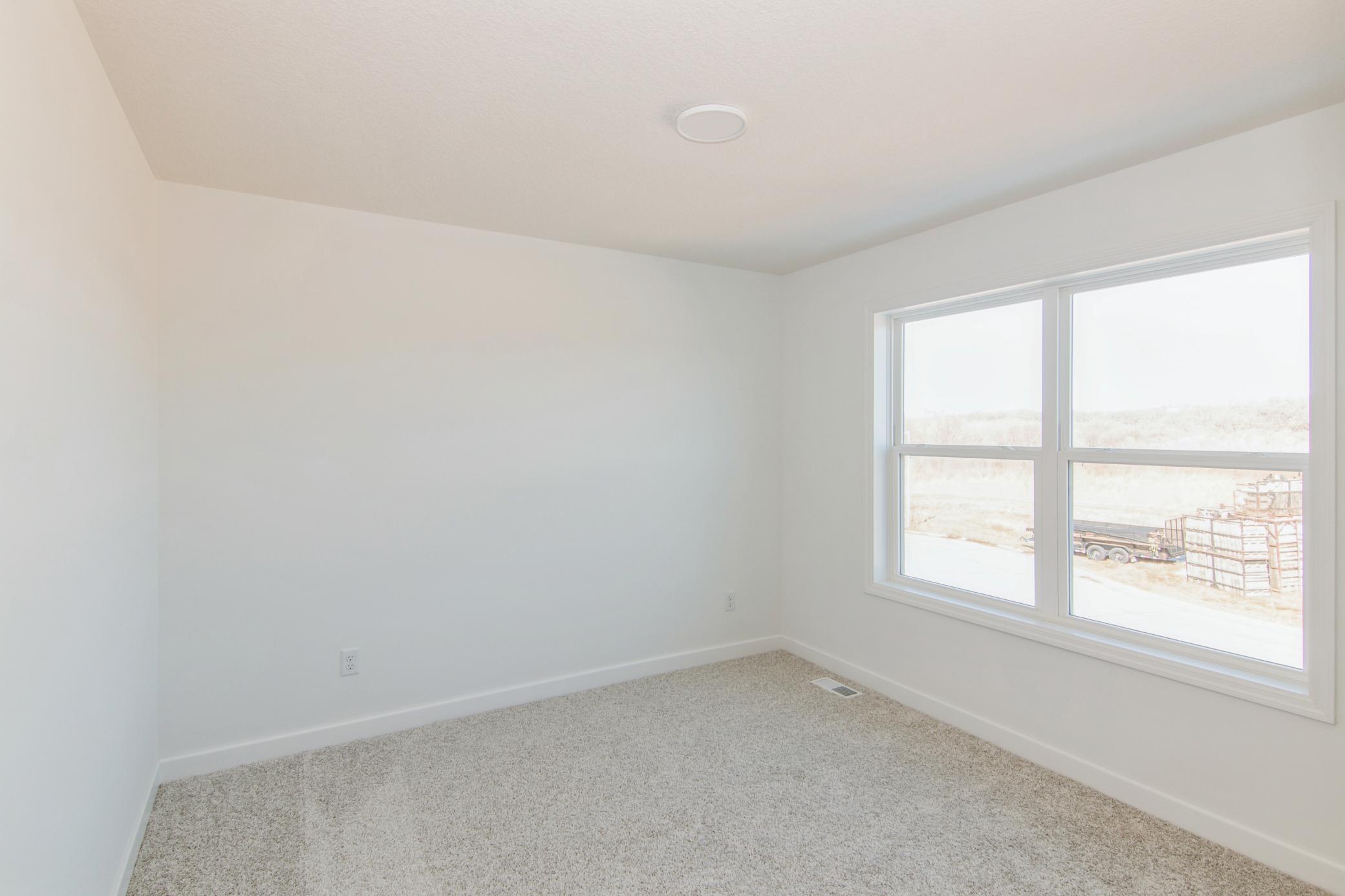 914 Milborne Lane Northwest Rochester, MN 55901 - Photo 13 of 44