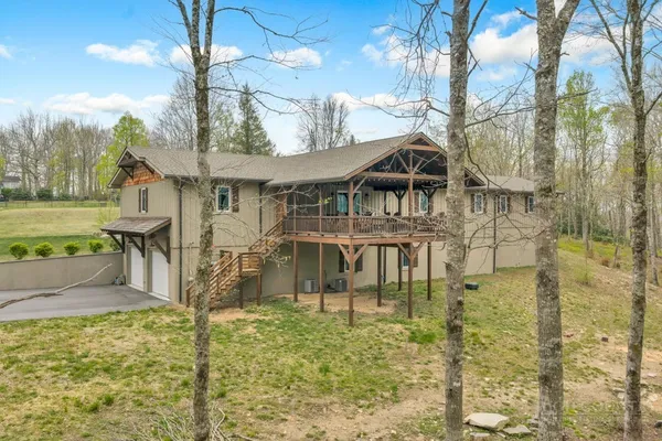 $1,300,000 | 811 Linhigh Drive, Newland, NC 28657