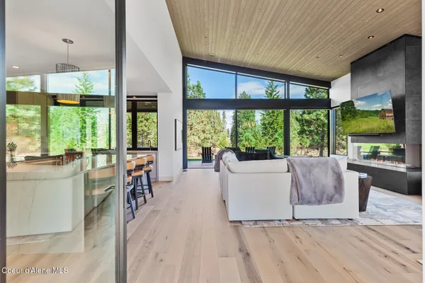 $6,200,000 | 2661 East Lower Pasture Road, Harrison, ID 83833