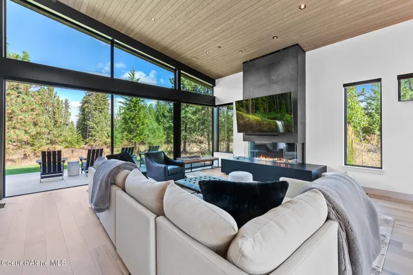 $6,200,000 | 2661 East Lower Pasture Road, Harrison, ID 83833