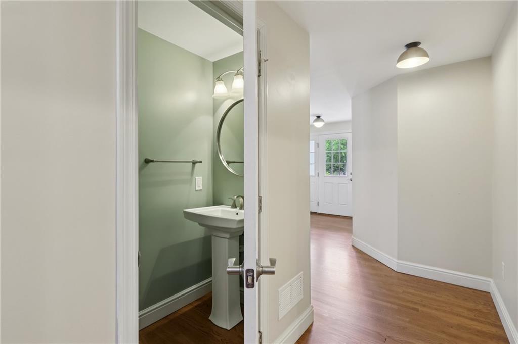 200 Neville Road Sewickley, PA 15143 - Photo 25 of 50 Gallery Image 25