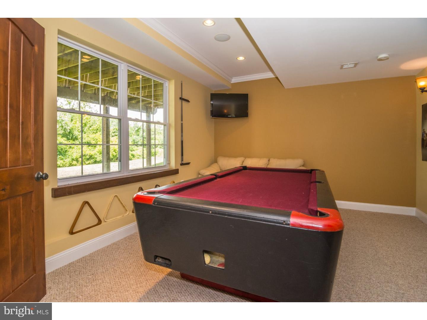 1996 Knight Road Green Lane, PA 18054 - Photo 23 of 24 Basement - Finished
