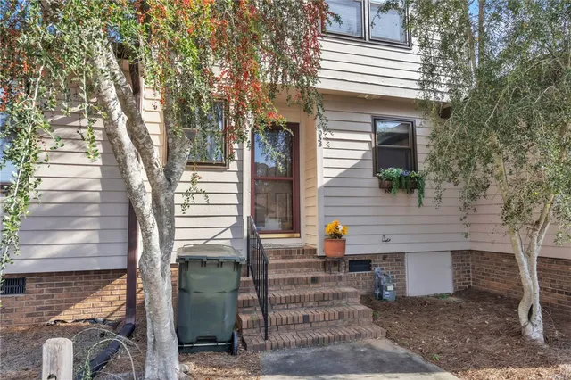 $1,399 | 103 Sunningdale Court, Unit B, Easley, SC 29642