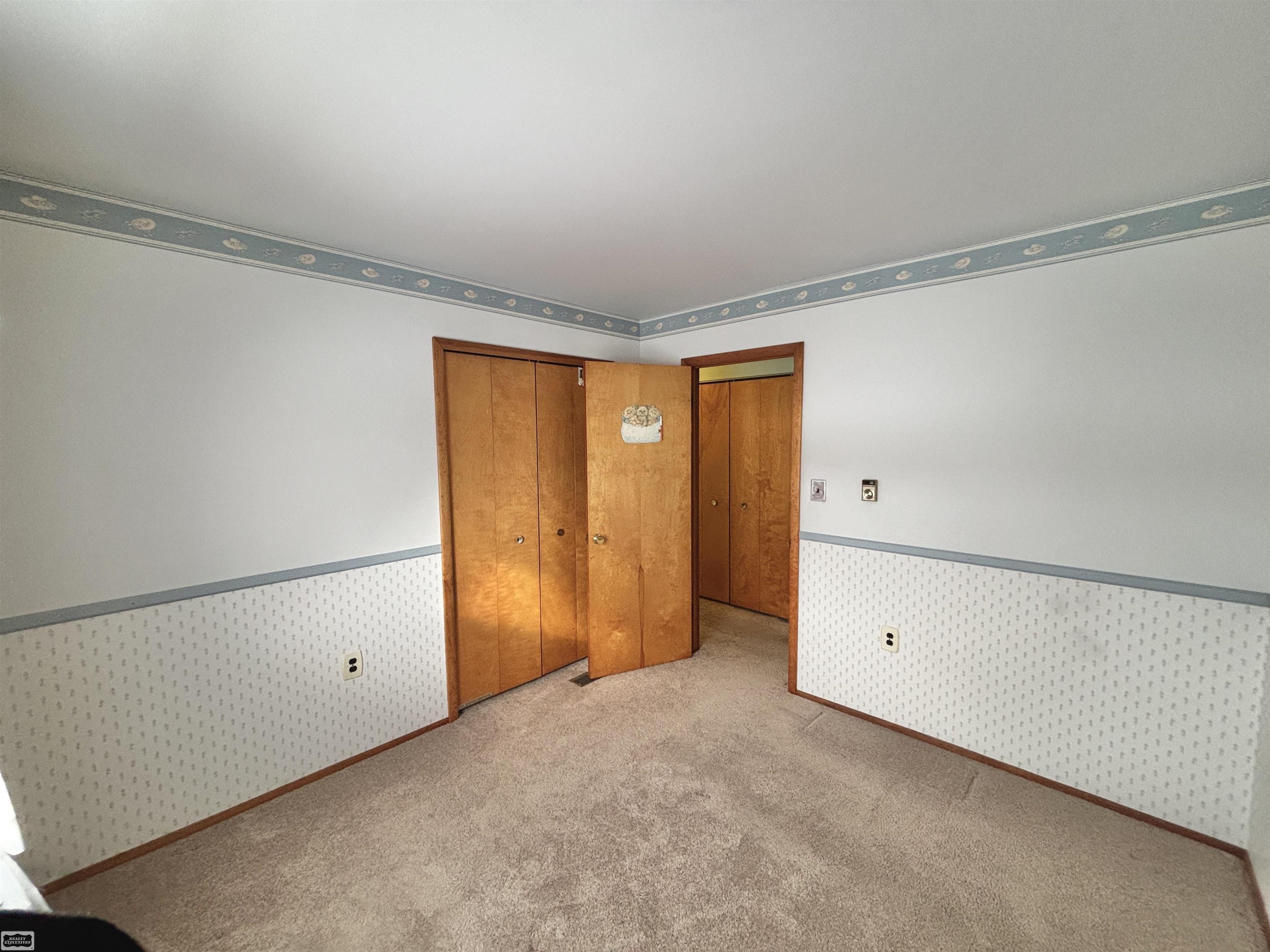 6770 Trumble Road St. Clair, MI 48079 - Photo 21 of 44 50167650-f42541d1-5d49-4690-b0c8-08a6309775fb.JPG