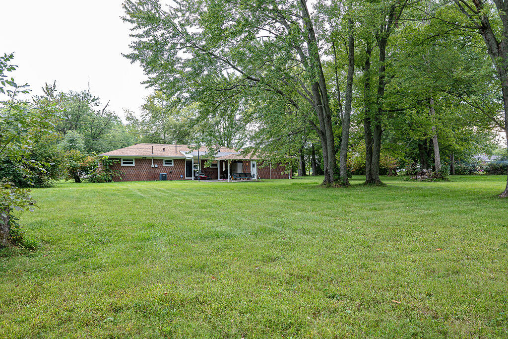 4200 Bentley Road Springfield, OH 45504 - Photo 5 of 11