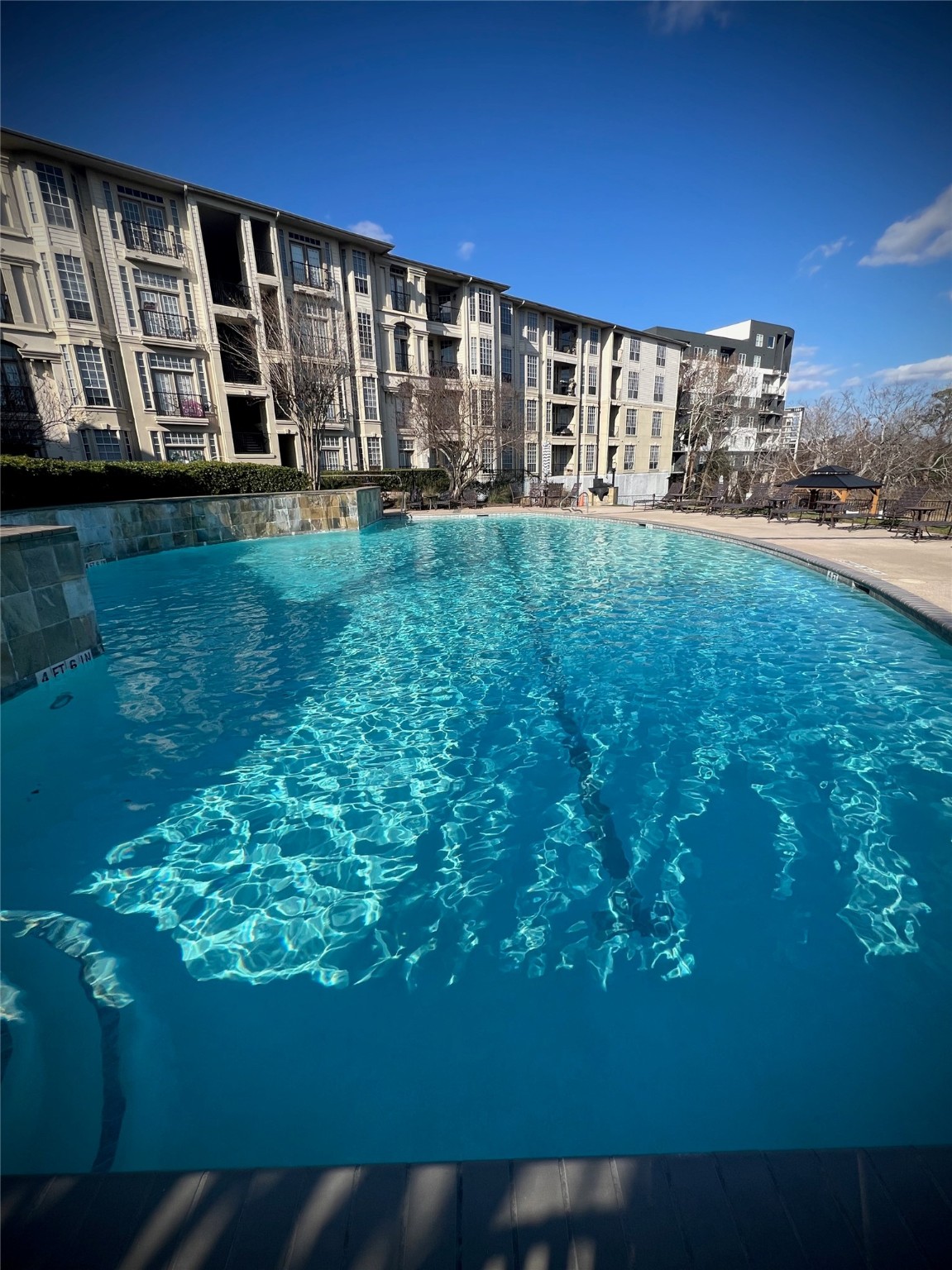 5353 Memorial Drive, Unit 1004 Houston, TX 77007 - Photo 10 of 19 This beautiful townhouse comes with a gorgeous resort style lap pool & four-acre private park with walking trails & Bayou views.