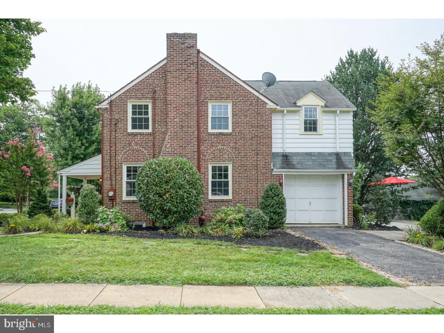 2162 East County Line Road Ardmore, PA 19003 - Photo 5 of 24 Exterior Side