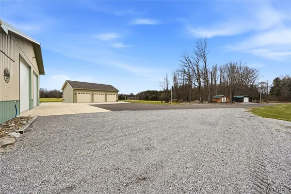 $750,000 | 11985 Sisson Highway, North Collins, NY 14111