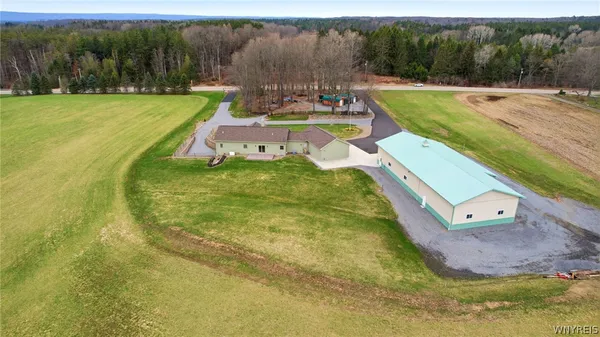 $750,000 | 11985 Sisson Highway, North Collins, NY 14111