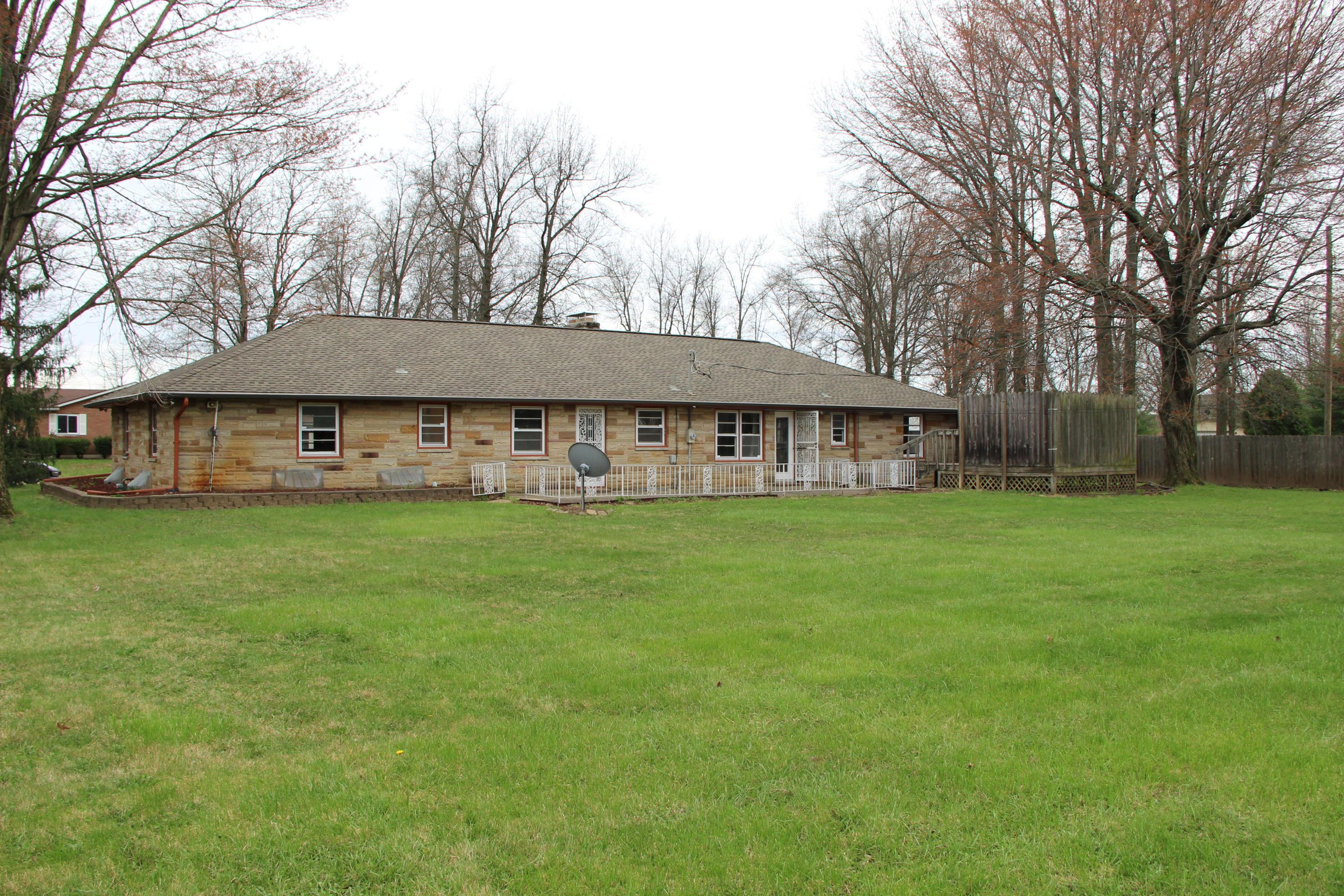 84 Charward Road Southwest Reynoldsburg, OH 43068 - Photo 3 of 12