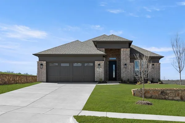 $470,950 | 1228 Dolly Drive, Burleson, TX 76028