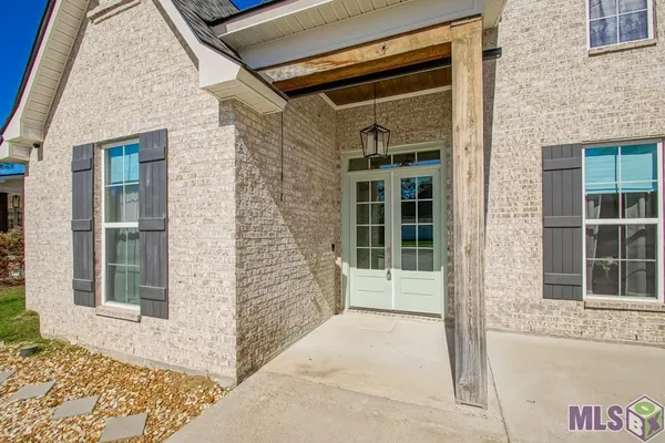 $540,000 | 17719 Empress Drive, Greenwell Springs, LA 70739