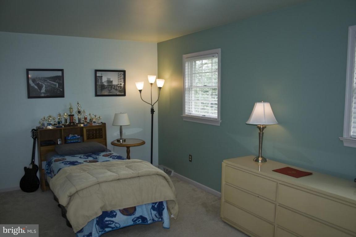 6 West Lexington Road Lititz, PA 17543 - Photo 11 of 15
