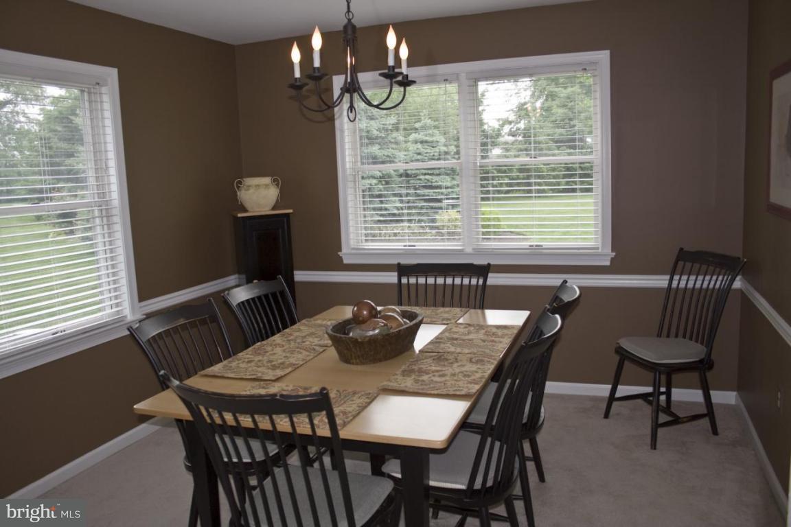 6 West Lexington Road Lititz, PA 17543 - Photo 2 of 15