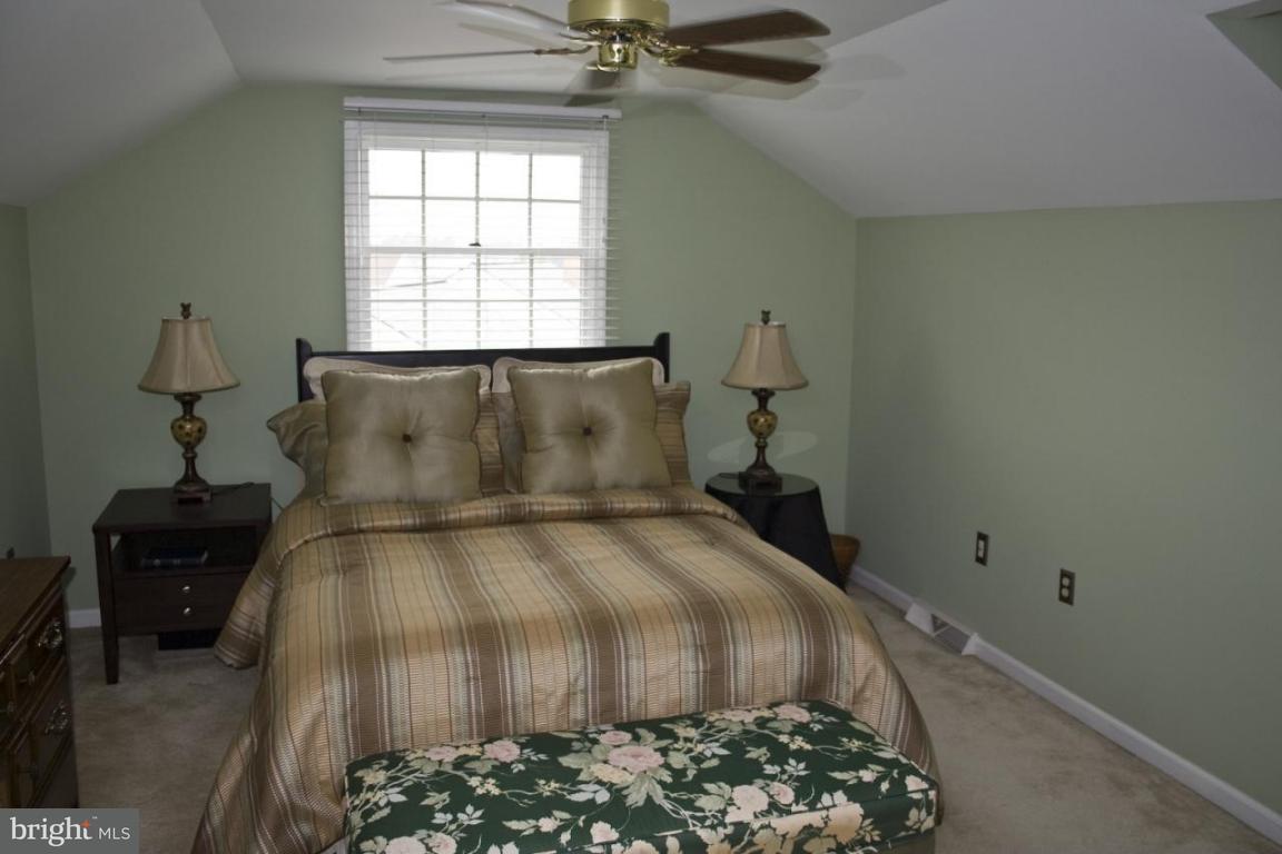 6 West Lexington Road Lititz, PA 17543 - Photo 5 of 15
