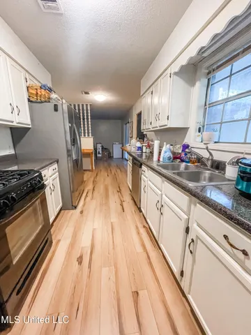 $190,000 | 7400 Kentwood Drive, Biloxi, MS 39532