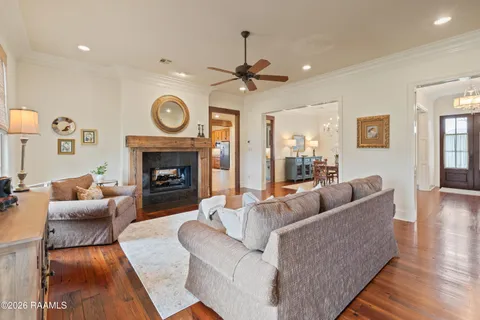 $699,999 | 102 Marble Creek Cove, Lafayette, LA 70508