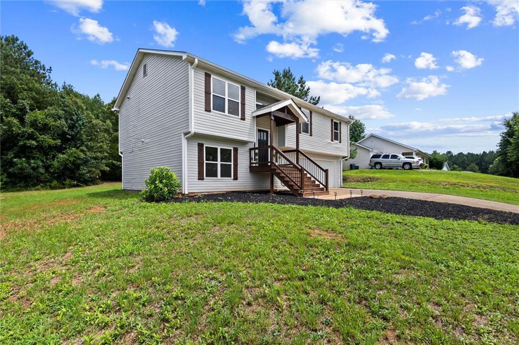 305 Hunters Trace Covington, GA 30014 - Photo 3 of 43 Gallery Image 3
