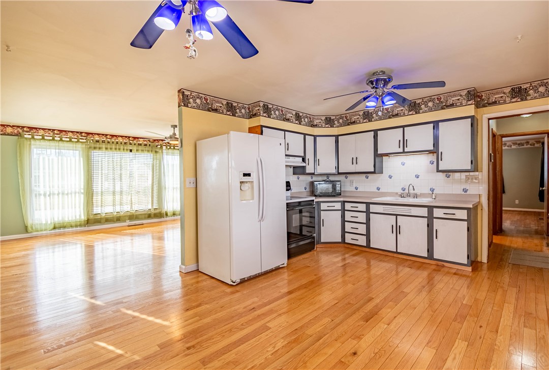 18 West Imboden Drive Decatur, IL 62521 - Photo 6 of 31 Gallery Image 6