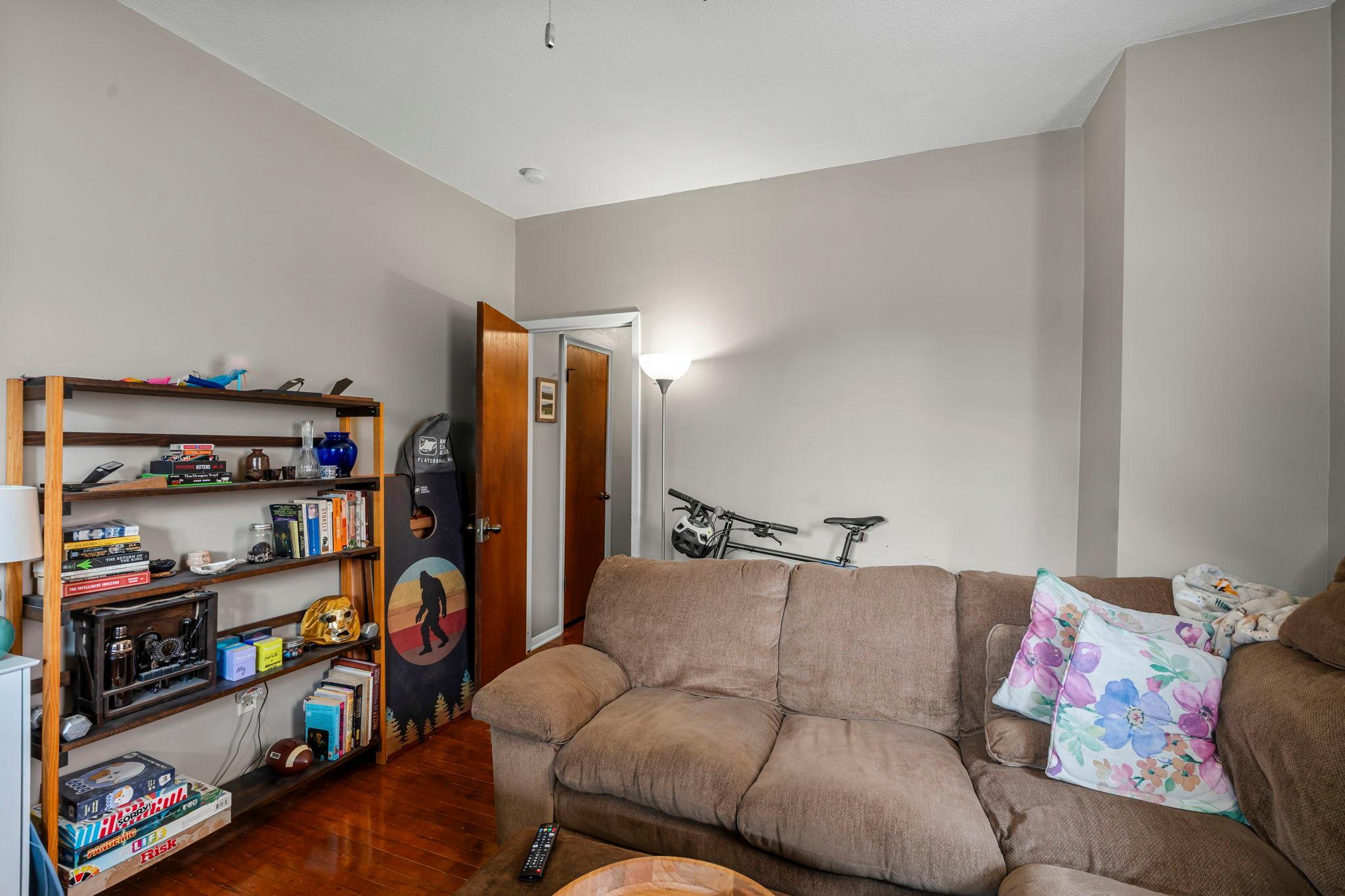 1609 4th Street Northeast Minneapolis, MN 55413 - Photo 28 of 48