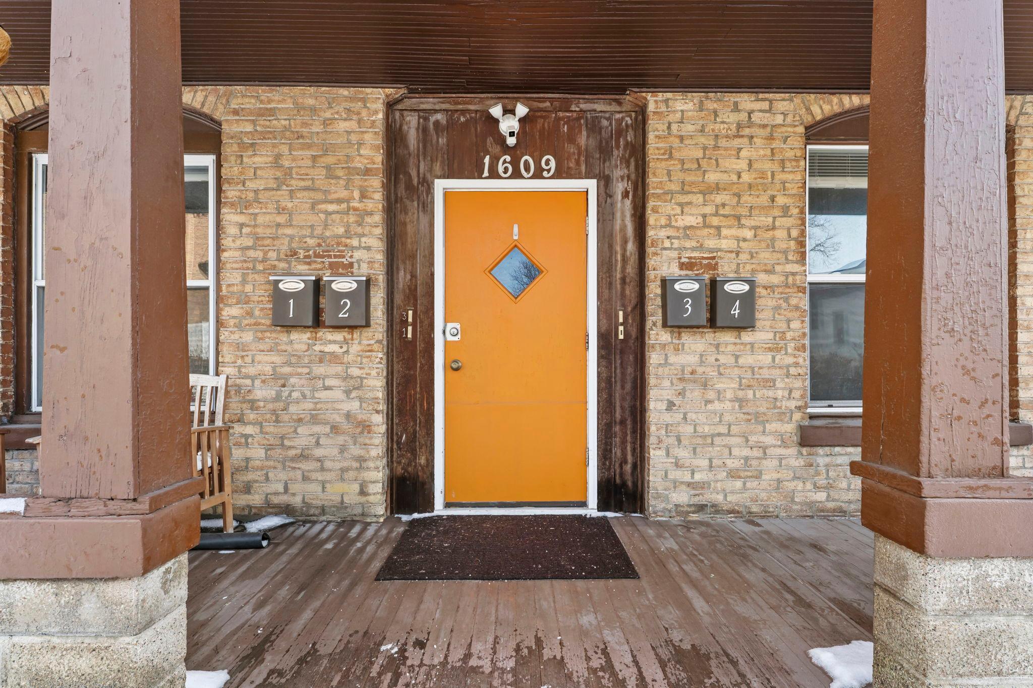 1609 4th Street Northeast Minneapolis, MN 55413 - Photo 3 of 48