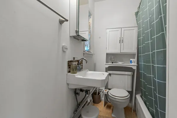 $749,900 | 1609 4th Street Northeast, Minneapolis, MN 55413
