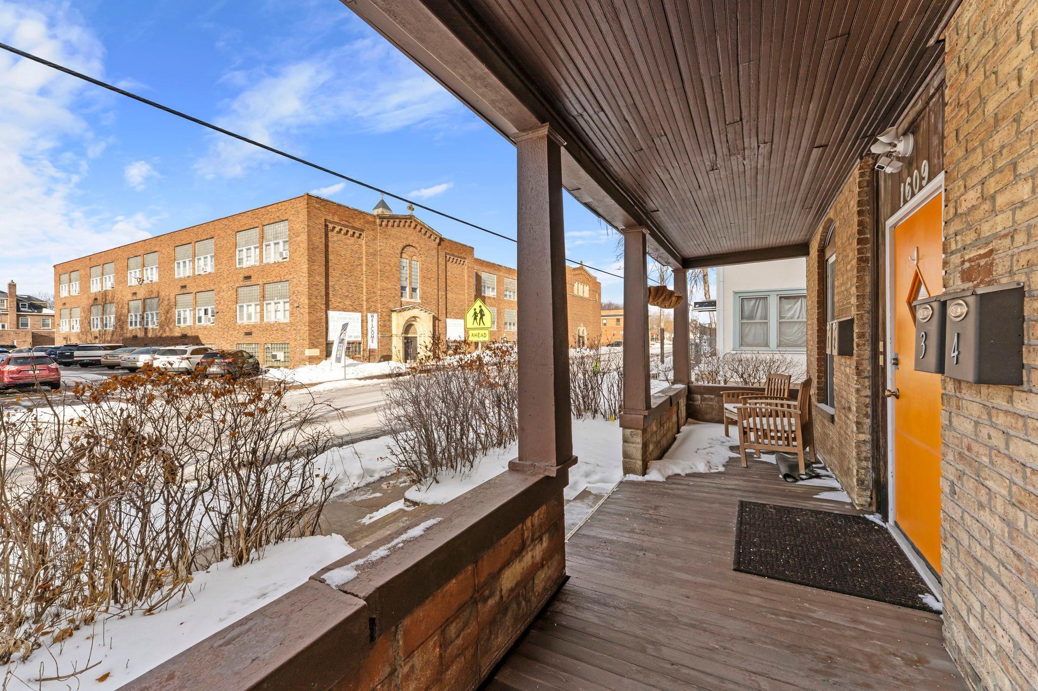 1609 4th Street Northeast Minneapolis, MN 55413 - Photo 4 of 48