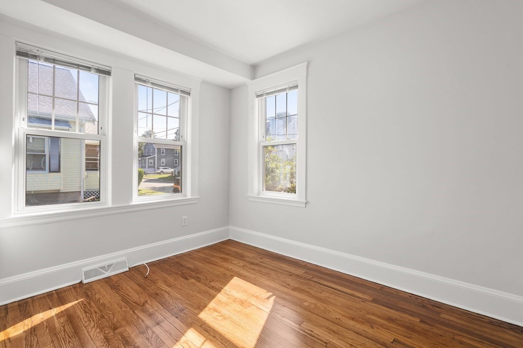 23 Staten Road Braintree, MA 02184 - Photo 13 of 25 Gallery Image 13