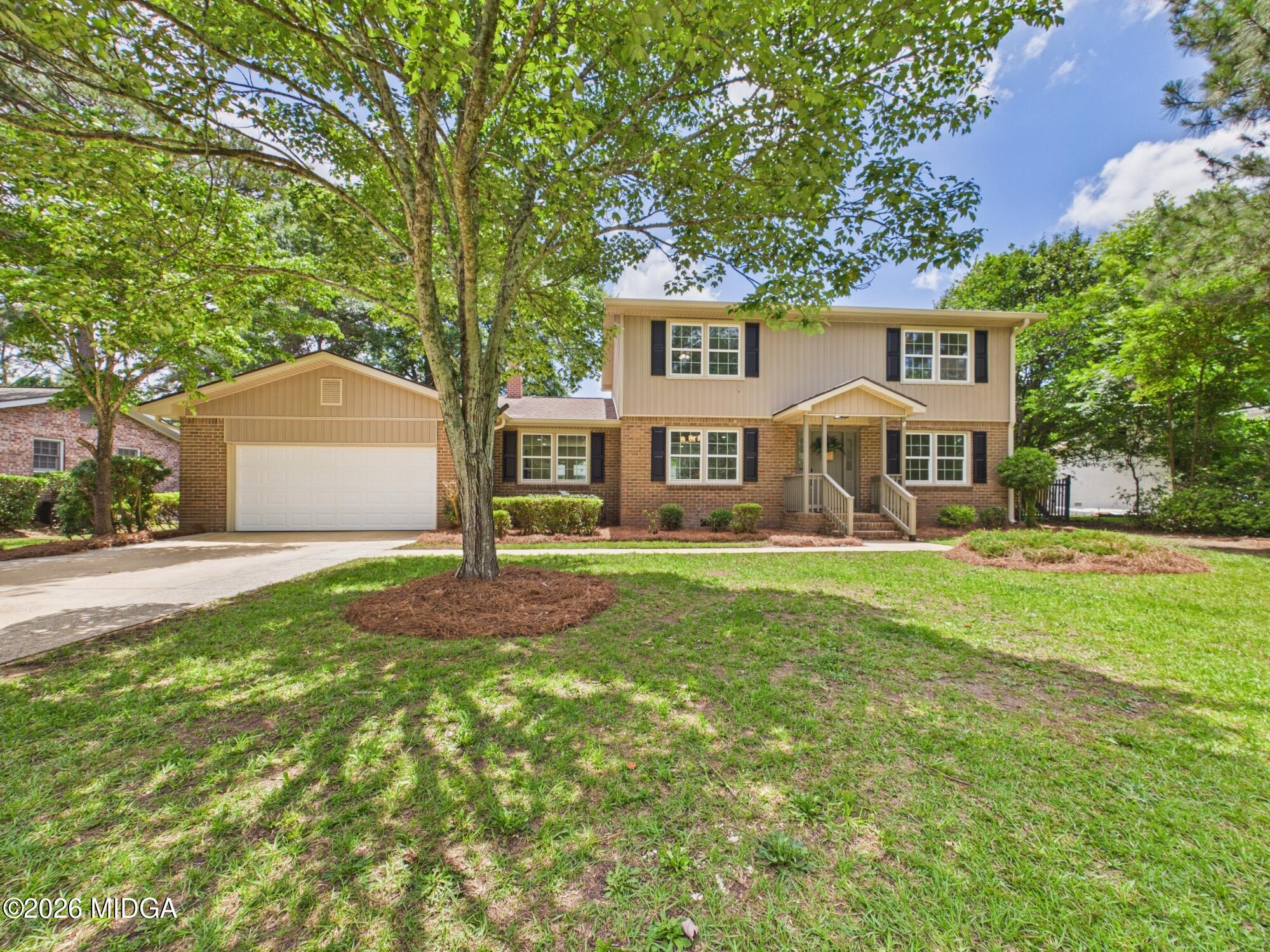 1011 Country Club Road Perry, GA 31069 - Photo 1 of 62 CAM03843G0-PR0167-STILL001