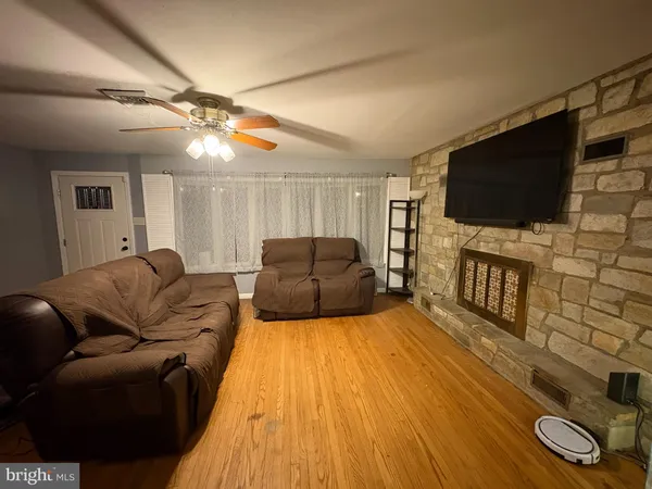 $3,100 | 605 Union Mill Road, Mount Laurel, NJ 08054