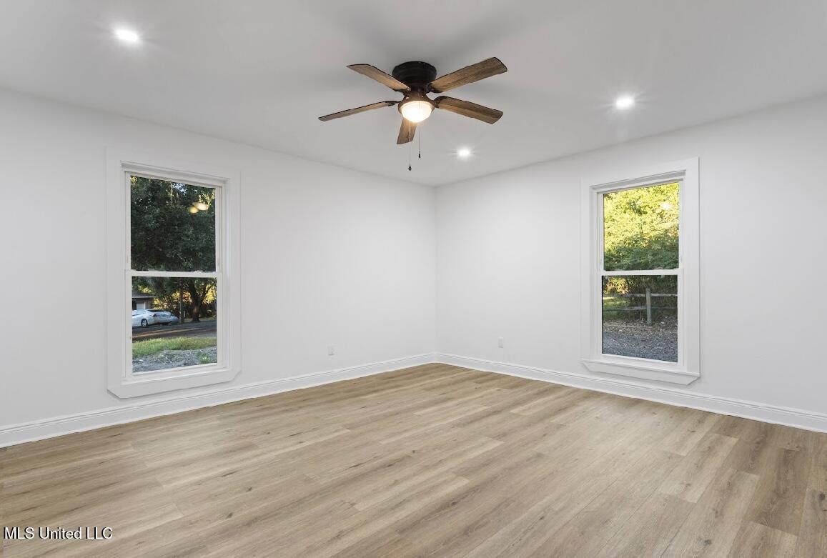 4024 Castenera Avenue Moss Point, MS 39563 - Photo 31 of 59 IMG_1296