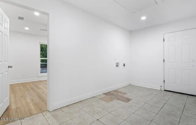 $329,000 | 4024 Castenera Avenue, Moss Point, MS 39563